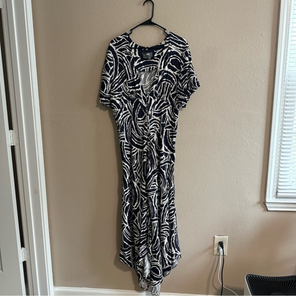 Anthropologie Short Sleeve V Neck Button Front Midi Dress